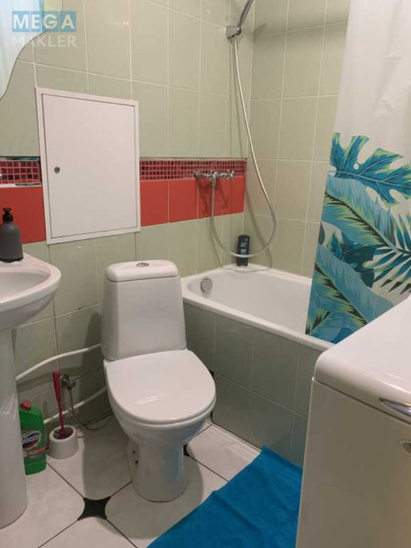 Оренда 1 кімнатної квартири, <a class="location-link" href="/kiev/" title="Недвижимость Київ">Київ</a>, <a class="location-link" href="/kiev/podolskij/" title="Недвижимость Подільський район">Подільський р-н</a>, Сковороди вул., 3 (изображение 10)