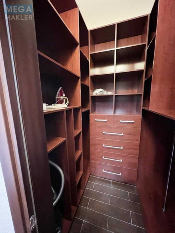 Оренда 1 кімнатної квартири, <a class="location-link" href="/kiev/" title="Недвижимость Київ">Київ</a>, <a class="location-link" href="/kiev/shevchenkovskij/" title="Недвижимость Шевченківський район">Шевченківський р-н</a>, Парково-Сирецька вул., 4В (изображение 8)