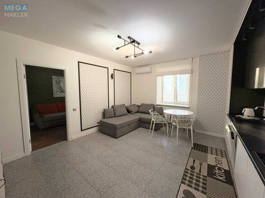 Оренда 2 кімнатної квартири, <a class="location-link" href="/kiev/" title="Недвижимость Київ">Київ</a>, <a class="location-link" href="/kiev/svyatoshinskij/" title="Недвижимость Святошинський район">Святошинський р-н</a>, Академіка Вернадського бульв., 24 (изображение 5)