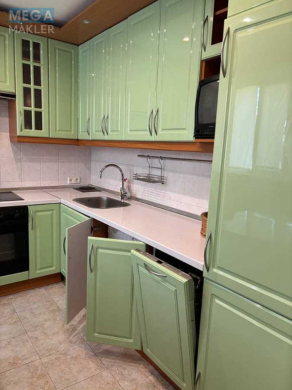 Оренда 3 кімнатної квартири, <a class="location-link" href="/kiev/" title="Недвижимость Київ">Київ</a>, <a class="location-link" href="/kiev/obolonskij/" title="Недвижимость Оболонський район">Оболонський р-н</a>, Героев Сталинграда просп., 39Б (изображение 7)