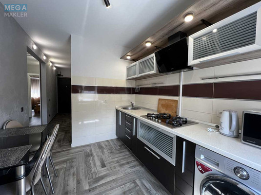 Оренда 2 кімнатної квартири, <a class="location-link" href="/kiev/" title="Недвижимость Київ">Київ</a>, <a class="location-link" href="/kiev/solomenskij/" title="Недвижимость Солом'янський район">Солом'янський р-н</a>, Митрополита Липковского ул., 3 (изображение 13)