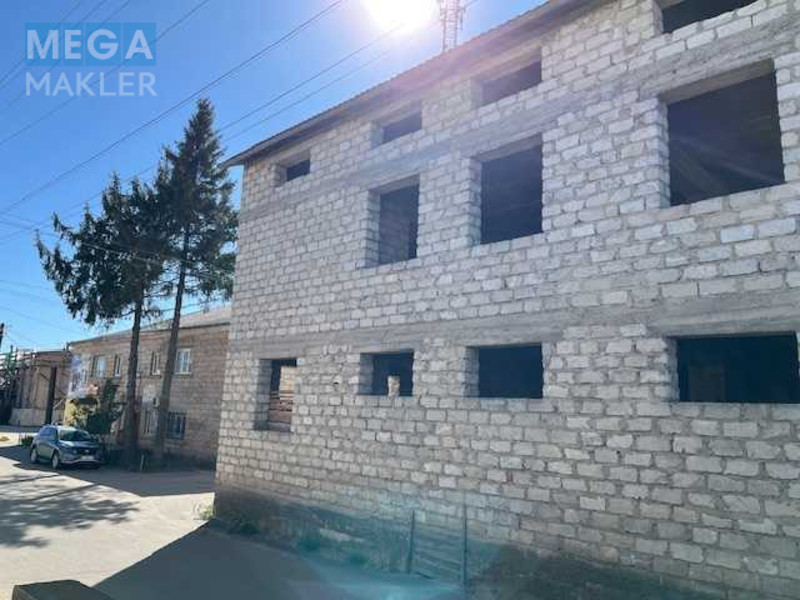 Продаж дома, 2&nbsp;поверху, 886,50&nbsp;кв.м, 10&nbsp;кімнат, ділянка 3,35&nbsp;сотки, <a class="location-link" href="/kryzhopol/" title="Недвижимость Крижопіль">Крижопіль</a>, Дажицького Войцеха, 19 (изображение 9)