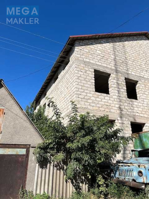 Продаж дома, 2&nbsp;поверху, 886,50&nbsp;кв.м, 10&nbsp;кімнат, ділянка 3,35&nbsp;сотки, <a class="location-link" href="/kryzhopol/" title="Недвижимость Крижопіль">Крижопіль</a>, Дажицького Войцеха, 19 (изображение 20)