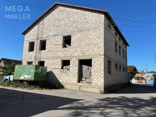 Продаж дома, 2&nbsp;поверху, 886,50&nbsp;кв.м, 10&nbsp;кімнат, ділянка 3,35&nbsp;сотки, <a class="location-link" href="/kryzhopol/" title="Недвижимость Крижопіль">Крижопіль</a>, Дажицького Войцеха, 19 (изображение 21)