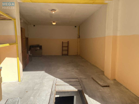 Продаж комерційної нерухомості, 45&nbsp;кв.м, <a class="location-link" href="/kiev/" title="Недвижимость Київ">Київ</a>, <a class="location-link" href="/kiev/shevchenkovskij/" title="Недвижимость Шевченківський район">Шевченківський р-н</a>, Сечевых Стрельцов ул., 24 (изображение 5)