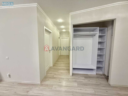 Продаж 3 кімнатної квартири (83/46,6/24), 13 пов. 24 пов. будинку, <a class="location-link" href="/kiev/" title="Недвижимость Київ">Київ</a>, <a class="location-link" href="/kiev/podolskij/" title="Недвижимость Подільський район">Подільський р-н</a>, Європейського Союзу просп., 43б (изображение 2)