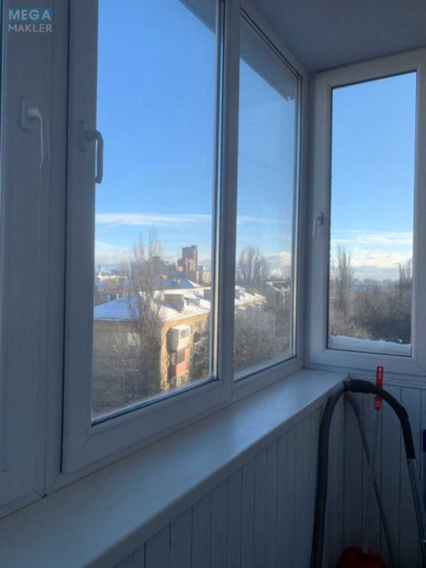 Оренда 1 кімнатної квартири, <a class="location-link" href="/kiev/" title="Недвижимость Київ">Київ</a>, <a class="location-link" href="/kiev/solomenskij/" title="Недвижимость Солом'янський район">Солом'янський р-н</a>, Преображенська вул., 26 (изображение 17)