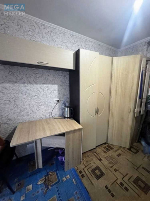 Продаж 1 кімнатної квартири (18/?/4), 2 пов. 5 пов. будинку, <a class="location-link" href="/kirovograd/" title="Недвижимость Кіровоград">Кіровоград</a>, Вячеслава Чорновола (изображение 2)