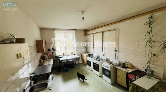 Продаж 12 кімнатної квартири (27/?/?), 2 пов. 5 пов. будинку, <a class="location-link" href="/kiev/" title="Недвижимость Київ">Київ</a>, <a class="location-link" href="/kiev/pecherskij/" title="Недвижимость Печерський район">Печерський р-н</a>, Михайла Бойчука вул., 1/2 (изображение 3)