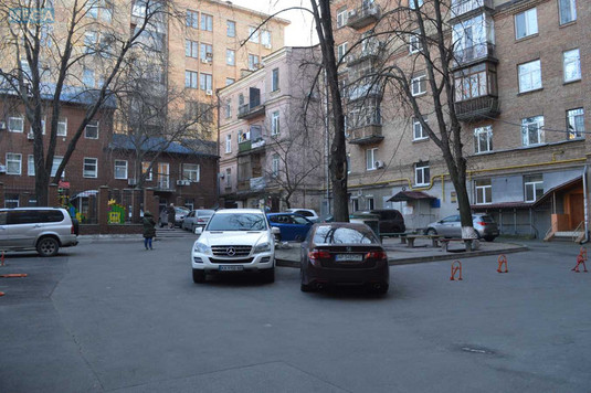 Продаж 1 кімнатної квартири (35/14/8), 2 пов. 4 пов. будинку, <a class="location-link" href="/kiev/" title="Недвижимость Київ">Київ</a>, <a class="location-link" href="/kiev/pecherskij/" title="Недвижимость Печерський район">Печерський р-н</a>, Ивана Федорова ул., 6 (изображение 19)