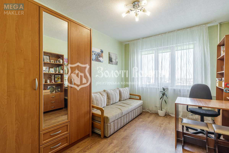 Продаж 3 кімнатної квартири (71,7/41,7/8,4), 12 пов. 16 пов. будинку, <a class="location-link" href="/kiev/" title="Недвижимость Київ">Київ</a>, <a class="location-link" href="/kiev/desnyanskij/" title="Недвижимость Деснянський район">Деснянський р-н</a>, Володимира Маяковського просп., 14/13 (изображение 10)
