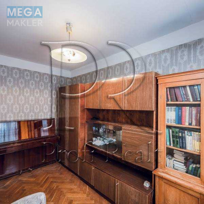 Продаж 3 кімнатної квартири (81/49/11), 5 пов. 10 пов. будинку, <a class="location-link" href="/kiev/" title="Недвижимость Київ">Київ</a>, <a class="location-link" href="/kiev/pecherskij/" title="Недвижимость Печерський район">Печерський р-н</a>, Болбочана Петра вулиця, 4А (изображение 5)