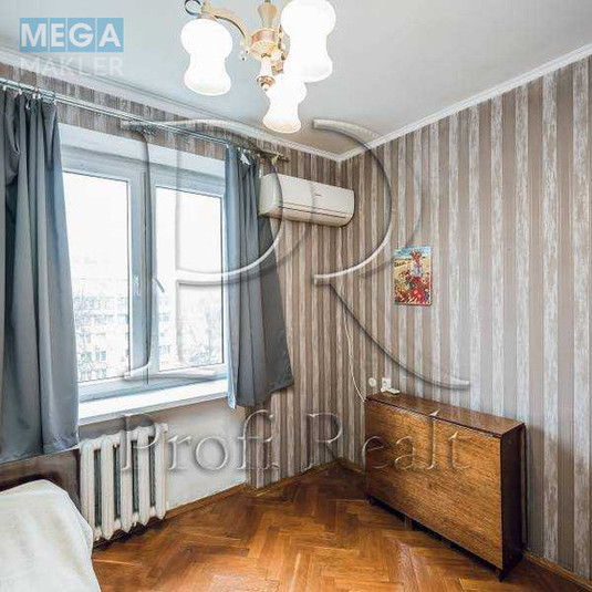 Продаж 3 кімнатної квартири (81/49/11), 5 пов. 10 пов. будинку, <a class="location-link" href="/kiev/" title="Недвижимость Київ">Київ</a>, <a class="location-link" href="/kiev/pecherskij/" title="Недвижимость Печерський район">Печерський р-н</a>, Болбочана Петра вулиця, 4А (изображение 7)