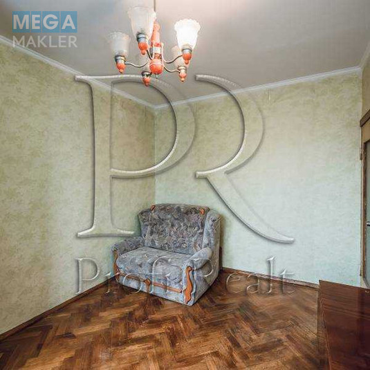 Продаж 3 кімнатної квартири (81/49/11), 5 пов. 10 пов. будинку, <a class="location-link" href="/kiev/" title="Недвижимость Київ">Київ</a>, <a class="location-link" href="/kiev/pecherskij/" title="Недвижимость Печерський район">Печерський р-н</a>, Болбочана Петра вулиця, 4А (изображение 8)