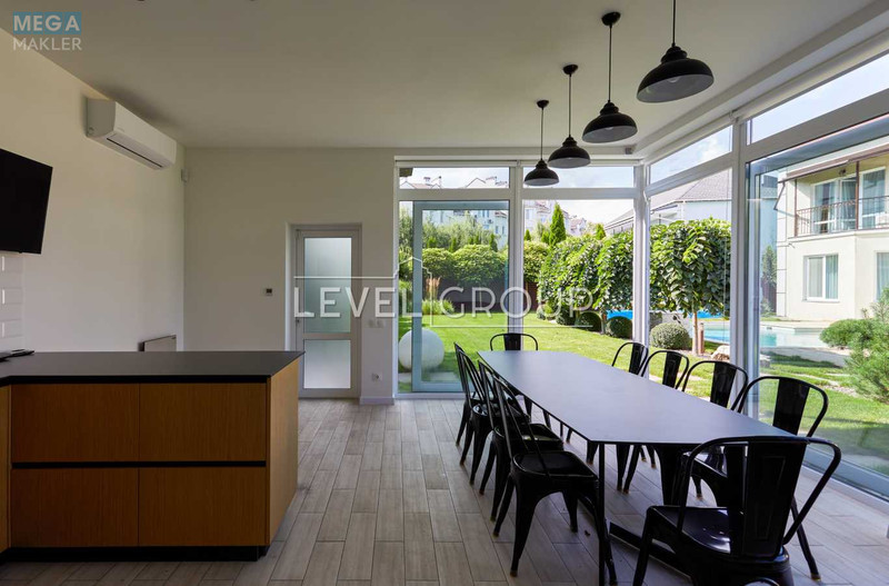 Продаж дома, 2&nbsp;поверху, 275&nbsp;кв.м, 5&nbsp;кімнат, ділянка 12&nbsp;соток, <a class="location-link" href="/mihajlovka-rubezhovka/" title="Недвижимость Михайлівка-Рубежівка">Михайлівка-Рубежівка</a>, Ясна, 4 (изображение 8)