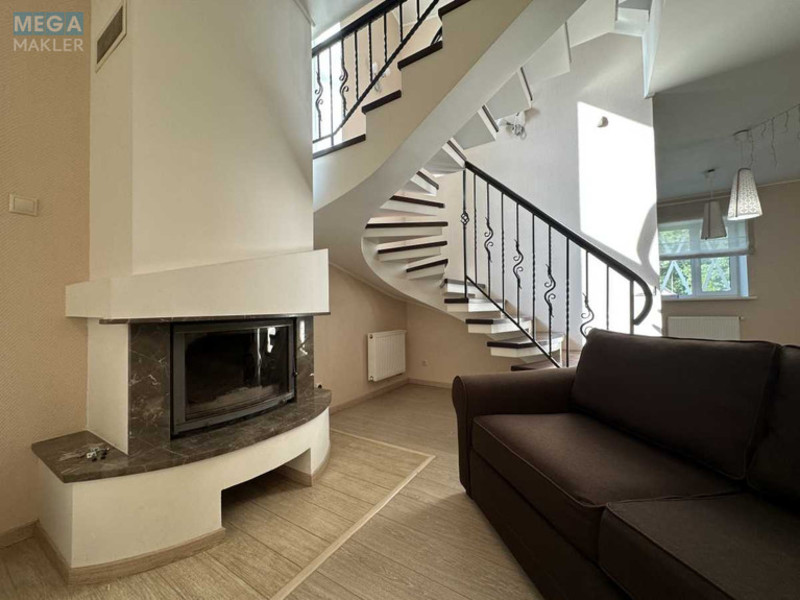 Продаж дома, 3&nbsp;поверху, 198&nbsp;кв.м, 4&nbsp;кімнати, ділянка 5&nbsp;соток, <a class="location-link" href="/yurevka-selo-kv/" title="Недвижимость Юрівка">Юрівка</a>, Горохівська (Ватутіна), 56 (изображение 7)