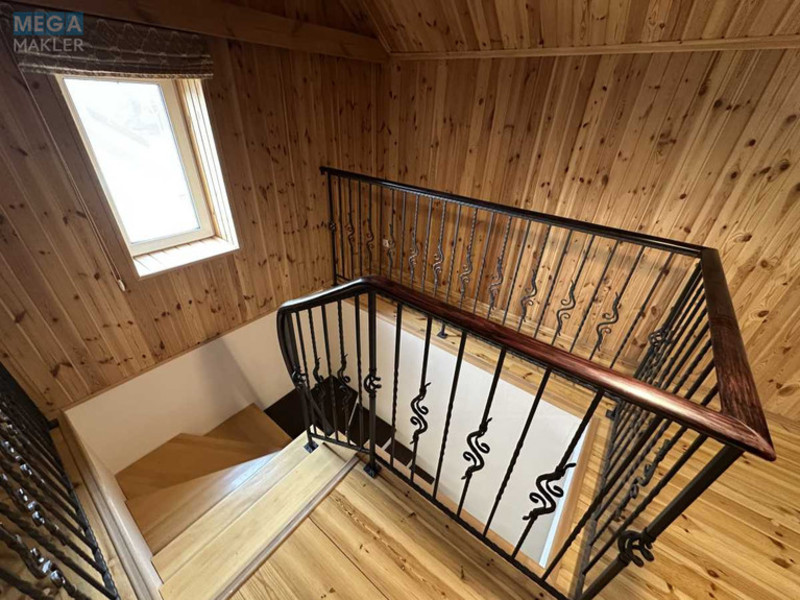 Продаж дома, 3&nbsp;поверху, 198&nbsp;кв.м, 4&nbsp;кімнати, ділянка 5&nbsp;соток, <a class="location-link" href="/yurevka-selo-kv/" title="Недвижимость Юрівка">Юрівка</a>, Горохівська (Ватутіна), 56 (изображение 19)