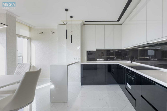 Оренда 2 кімнатної квартири, <a class="location-link" href="/kiev/" title="Недвижимость Київ">Київ</a>, <a class="location-link" href="/kiev/solomenskij/" title="Недвижимость Солом'янський район">Солом'янський р-н</a>, Юнацька вул., 10 (изображение 4)