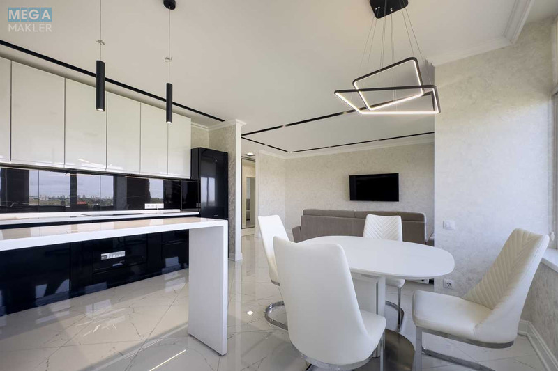 Оренда 2 кімнатної квартири, <a class="location-link" href="/kiev/" title="Недвижимость Київ">Київ</a>, <a class="location-link" href="/kiev/solomenskij/" title="Недвижимость Солом'янський район">Солом'янський р-н</a>, Юнацька вул., 10 (изображение 6)