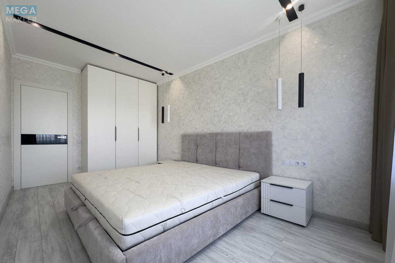 Оренда 2 кімнатної квартири, <a class="location-link" href="/kiev/" title="Недвижимость Київ">Київ</a>, <a class="location-link" href="/kiev/solomenskij/" title="Недвижимость Солом'янський район">Солом'янський р-н</a>, Юнацька вул., 10 (изображение 9)