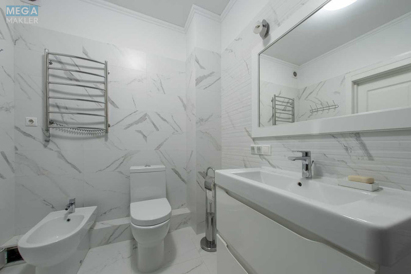 Продаж 3 кімнатної квартири (95/60/16), 16 пов. 17 пов. будинку, <a class="location-link" href="/kiev/" title="Недвижимость Київ">Київ</a>, <a class="location-link" href="/kiev/svyatoshinskij/" title="Недвижимость Святошинський район">Святошинський р-н</a>, Берестейський просп., 71а (изображение 15)