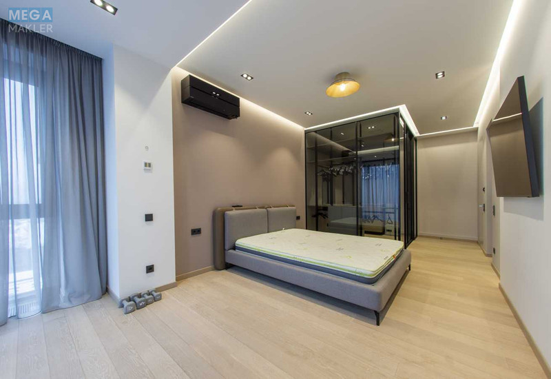 Продаж 4 кімнатної квартири (190/137/20), 8 пов. 11 пов. будинку, <a class="location-link" href="/kiev/" title="Недвижимость Київ">Київ</a>, <a class="location-link" href="/kiev/pecherskij/" title="Недвижимость Печерський район">Печерський р-н</a>, Буслівська вул., 15 (изображение 13)