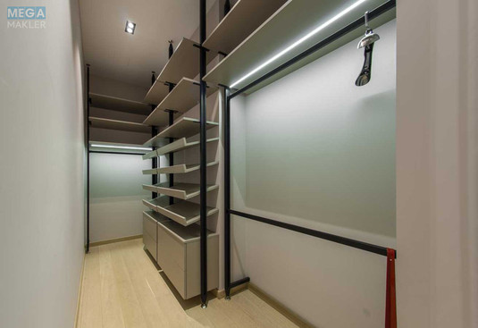 Продаж 4 кімнатної квартири (190/137/20), 8 пов. 11 пов. будинку, <a class="location-link" href="/kiev/" title="Недвижимость Київ">Київ</a>, <a class="location-link" href="/kiev/pecherskij/" title="Недвижимость Печерський район">Печерський р-н</a>, Буслівська вул., 15 (изображение 18)