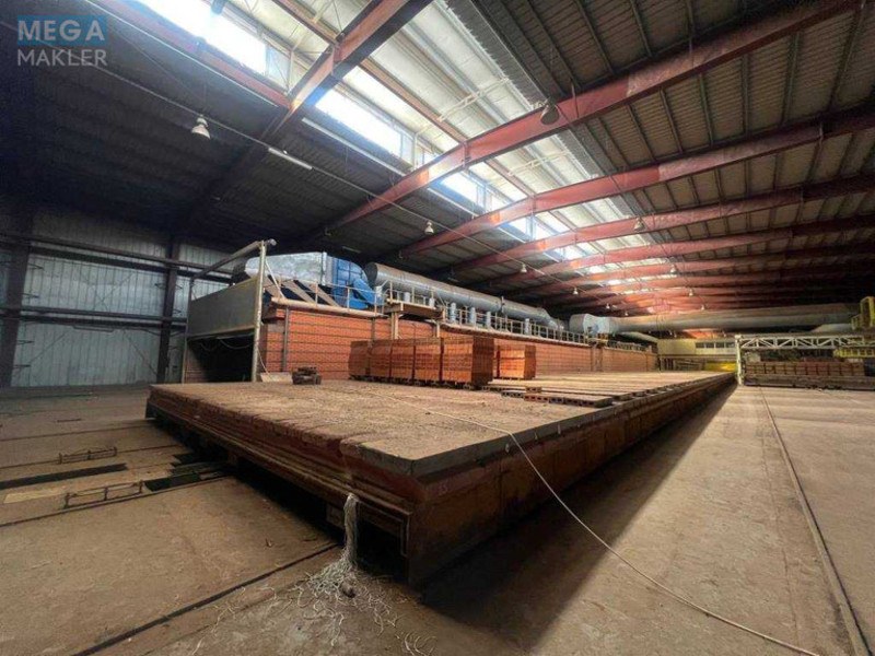 Продаж комерційної нерухомості, 15&nbsp;906,40&nbsp;кв.м, <a class="location-link" href="/ozera-selo-kv/" title="Недвижимость Озера">Озера</a>, Партизанська, 71 (изображение 4)