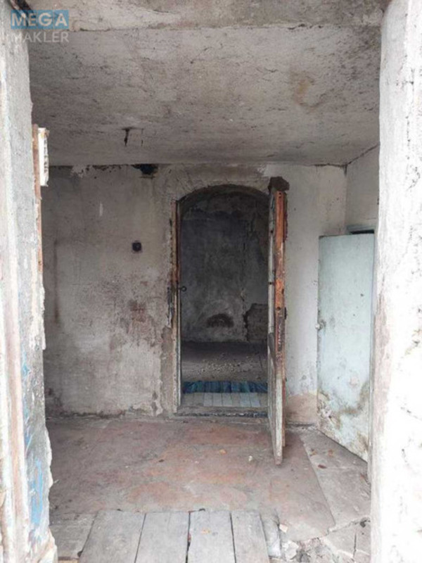 Продаж дома, 2&nbsp;поверху, 47&nbsp;кв.м, 3&nbsp;кімнати, ділянка 2&nbsp;сотки, <a class="location-link" href="/kiev/" title="Недвижимость Київ">Київ</a>, <a class="location-link" href="/kiev/svyatoshinskij/" title="Недвижимость Святошинський район">Святошинський р-н</a>, Рокитнянська вул. (изображение 6)