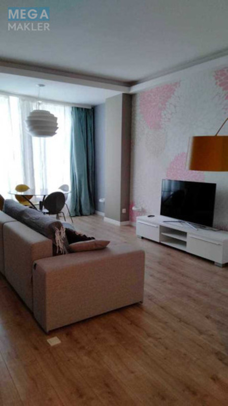 Оренда 2 кімнатної квартири, <a class="location-link" href="/kiev/" title="Недвижимость Київ">Київ</a>, <a class="location-link" href="/kiev/pecherskij/" title="Недвижимость Печерський район">Печерський р-н</a>, Дружби Народів бульв., 14-16 (изображение 4)