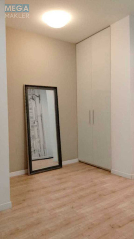 Оренда 2 кімнатної квартири, <a class="location-link" href="/kiev/" title="Недвижимость Київ">Київ</a>, <a class="location-link" href="/kiev/pecherskij/" title="Недвижимость Печерський район">Печерський р-н</a>, Дружби Народів бульв., 14-16 (изображение 23)