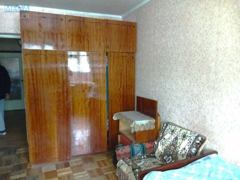 Оренда 3 кімнатної квартири, <a class="location-link" href="/kiev/" title="Недвижимость Київ">Київ</a>, <a class="location-link" href="/kiev/darnickij/" title="Недвижимость Дарницький район">Дарницький р-н</a>, Тростянецкая ул., 97 (изображение 15)