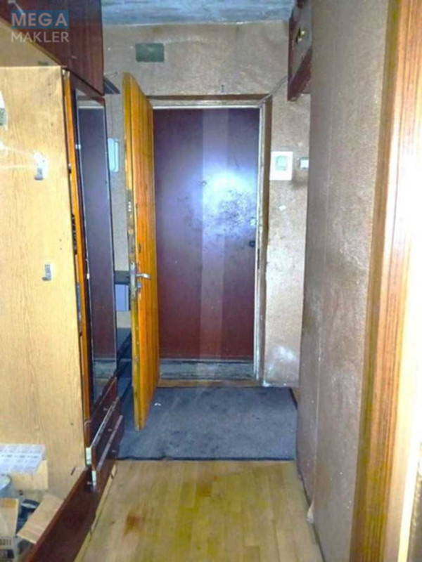 Оренда 3 кімнатної квартири, <a class="location-link" href="/kiev/" title="Недвижимость Київ">Київ</a>, <a class="location-link" href="/kiev/darnickij/" title="Недвижимость Дарницький район">Дарницький р-н</a>, Тростянецкая ул., 97 (изображение 22)