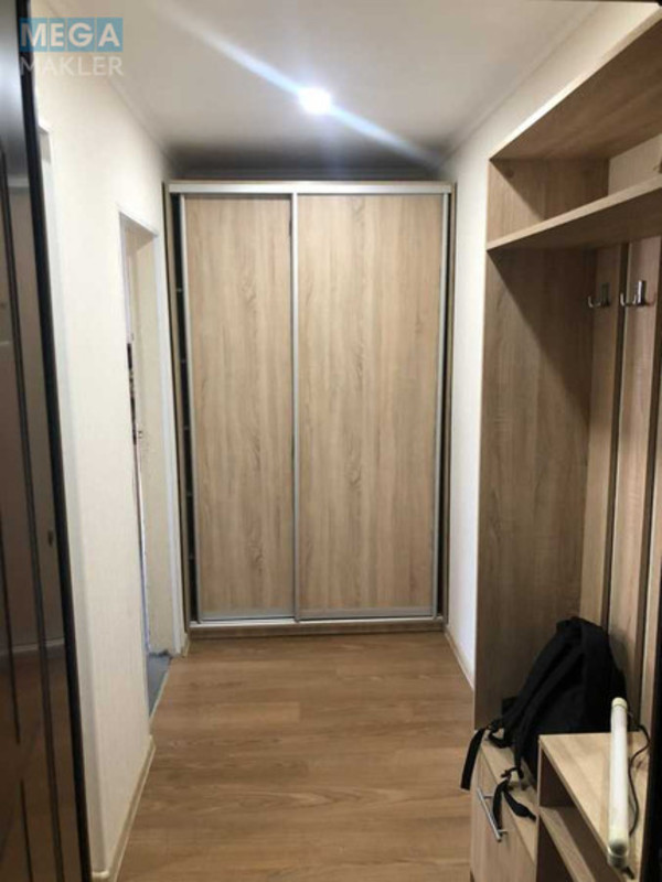 Продаж 1 кімнатної квартири (40/19/8), 9 пов. 10 пов. будинку, <a class="location-link" href="/kiev/" title="Недвижимость Київ">Київ</a>, <a class="location-link" href="/kiev/darnickij/" title="Недвижимость Дарницький район">Дарницький р-н</a>, Бориса Гмирі вул., 9 (изображение 6)