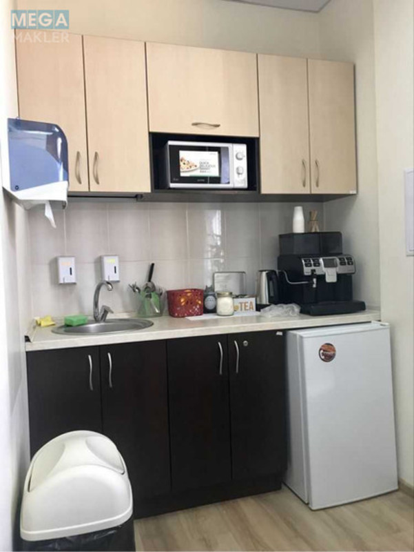 Оренда комерційної нерухомості, 118,20&nbsp;кв.м, под офис, <a class="location-link" href="/kiev/" title="Недвижимость Київ">Київ</a>, <a class="location-link" href="/kiev/podolskij/" title="Недвижимость Подільський район">Подільський р-н</a>, Нижний Вал ул., 15 (изображение 6)