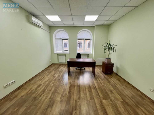 Оренда комерційної нерухомості, 18,05&nbsp;кв.м, под офис, <a class="location-link" href="/kiev/" title="Недвижимость Київ">Київ</a>, <a class="location-link" href="/kiev/podolskij/" title="Недвижимость Подільський район">Подільський р-н</a>, Ярославская ул. (изображение 2)