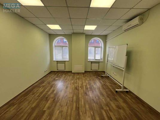 Оренда комерційної нерухомості, 18,05&nbsp;кв.м, под офис, <a class="location-link" href="/kiev/" title="Недвижимость Київ">Київ</a>, <a class="location-link" href="/kiev/podolskij/" title="Недвижимость Подільський район">Подільський р-н</a>, Ярославская ул. (изображение 6)