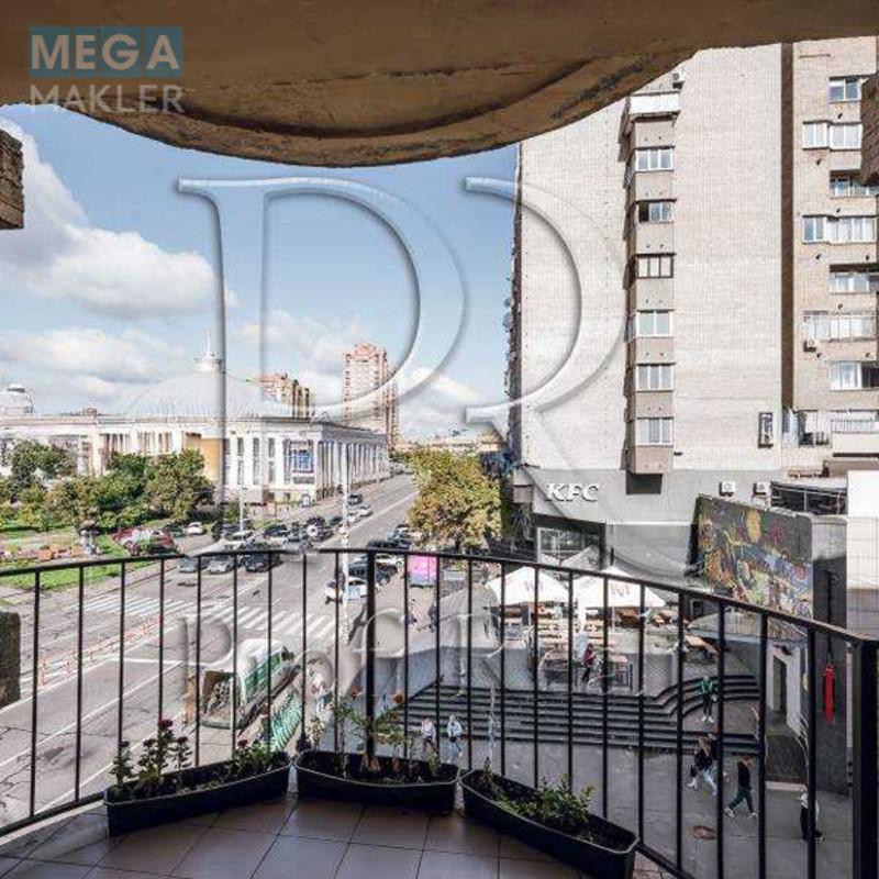 Продаж 2 кімнатної квартири (68/36/9), 3 пов. 5 пов. будинку, <a class="location-link" href="/kiev/" title="Недвижимость Київ">Київ</a>, <a class="location-link" href="/kiev/shevchenkovskij/" title="Недвижимость Шевченківський район">Шевченківський р-н</a>, Гончара Олеся вулиця, 79 (изображение 16)