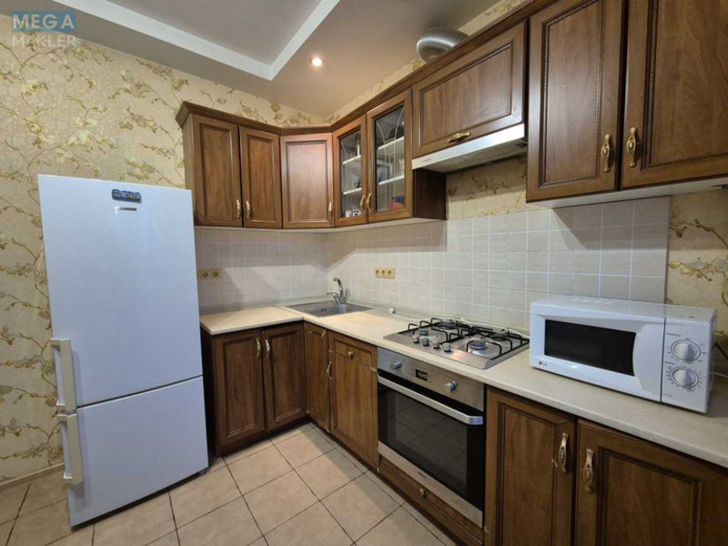 Оренда 1 кімнатної квартири, <a class="location-link" href="/chabany/" title="Недвижимость Чабані">Чабани</a>, Юности, 3 (изображение 3)