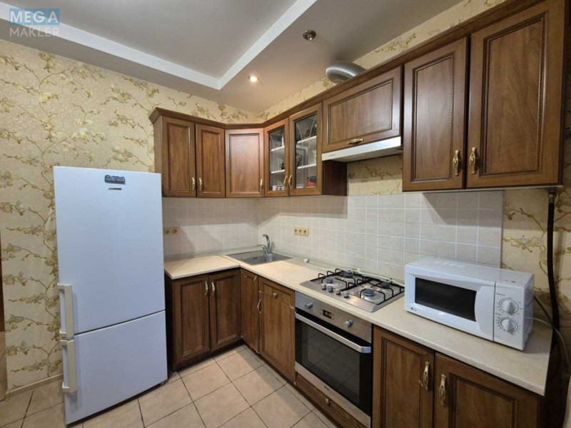 Оренда 1 кімнатної квартири, <a class="location-link" href="/chabany/" title="Недвижимость Чабані">Чабани</a>, Юности, 3 (изображение 8)