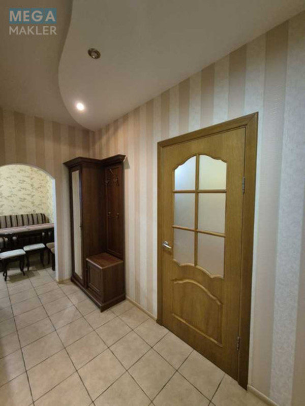 Оренда 1 кімнатної квартири, <a class="location-link" href="/chabany/" title="Недвижимость Чабані">Чабани</a>, Юности, 3 (изображение 22)