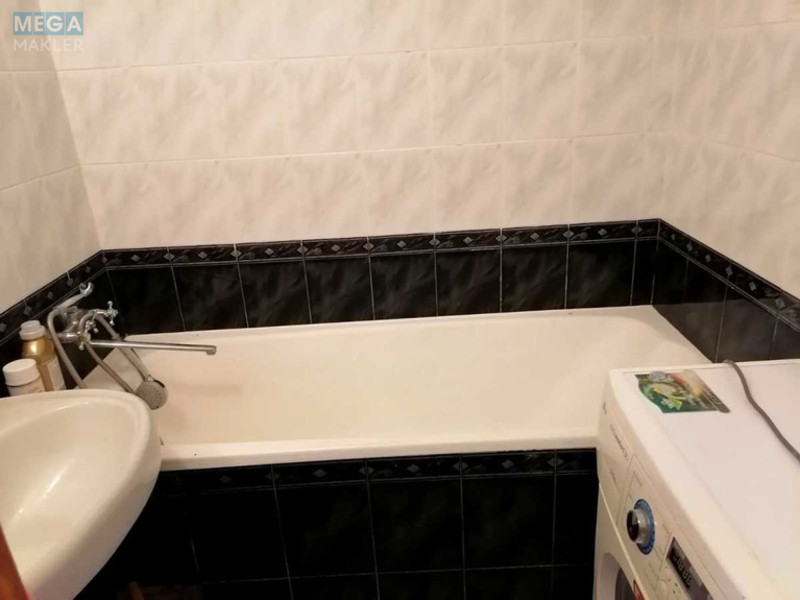 Оренда 2 кімнатної квартири, <a class="location-link" href="/kiev/" title="Недвижимость Київ">Київ</a>, <a class="location-link" href="/kiev/desnyanskij/" title="Недвижимость Деснянський район">Деснянський р-н</a>, Радунська вул., 32 (изображение 12)