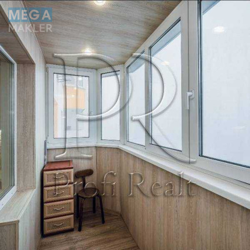 Продаж 1 кімнатної квартири (43/18/9), 20 пов. 25 пов. будинку, <a class="location-link" href="/kiev/" title="Недвижимость Київ">Київ</a>, <a class="location-link" href="/kiev/goloseevskij/" title="Недвижимость Голосіївський район">Голосіївський р-н</a>, Ломоносова вулиця, 36А (изображение 3)