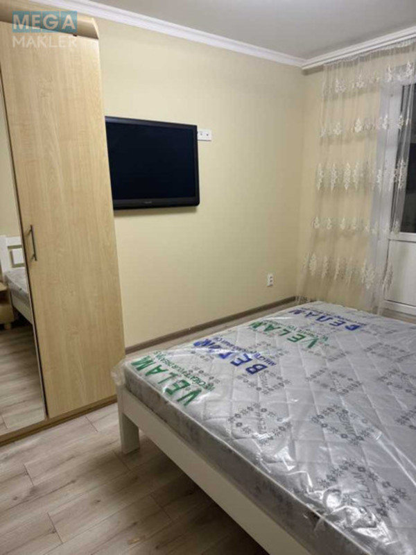 Оренда 3 кімнатної квартири, <a class="location-link" href="/odessa/" title="Недвижимость Одеса">Одеса</a>, <a class="location-link" href="/odessa/suvorovskij/" title="Недвижимость Суворовський район">Суворовський р-н</a>, Ярослава Баїса, 9 (изображение 2)