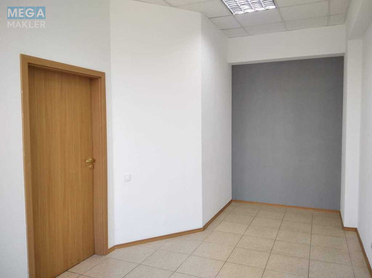 Оренда комерційної нерухомості, 67&nbsp;кв.м, под офис, <a class="location-link" href="/kiev/" title="Недвижимость Київ">Київ</a>, <a class="location-link" href="/kiev/dneprovskij/" title="Недвижимость Дніпровський район">Дніпровський р-н</a>, Евгения Сверстюка ул., 11б (изображение 11)