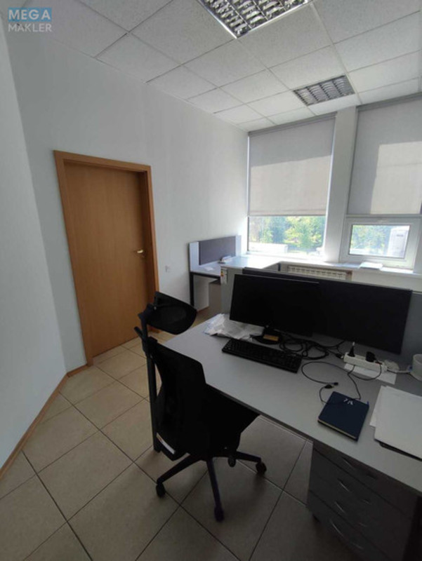 Оренда комерційної нерухомості, 67&nbsp;кв.м, под офис, <a class="location-link" href="/kiev/" title="Недвижимость Київ">Київ</a>, <a class="location-link" href="/kiev/dneprovskij/" title="Недвижимость Дніпровський район">Дніпровський р-н</a>, Евгения Сверстюка ул., 11б (изображение 13)