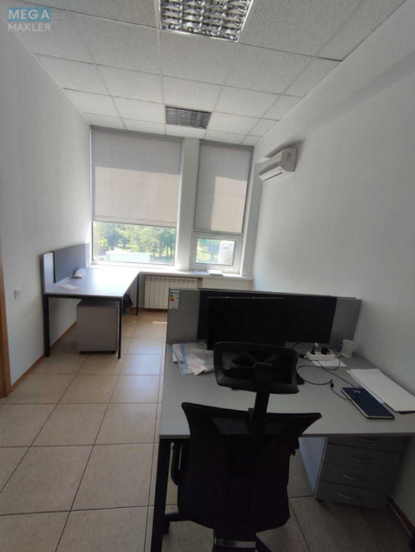 Оренда комерційної нерухомості, 67&nbsp;кв.м, под офис, <a class="location-link" href="/kiev/" title="Недвижимость Київ">Київ</a>, <a class="location-link" href="/kiev/dneprovskij/" title="Недвижимость Дніпровський район">Дніпровський р-н</a>, Евгения Сверстюка ул., 11б (изображение 15)