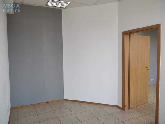 Оренда комерційної нерухомості, 67&nbsp;кв.м, под офис, <a class="location-link" href="/kiev/" title="Недвижимость Київ">Київ</a>, <a class="location-link" href="/kiev/dneprovskij/" title="Недвижимость Дніпровський район">Дніпровський р-н</a>, Евгения Сверстюка ул., 11б (изображение 16)
