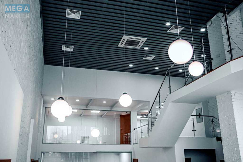 Оренда комерційної нерухомості, 225&nbsp;кв.м, под офис, <a class="location-link" href="/kiev/" title="Недвижимость Київ">Київ</a>, <a class="location-link" href="/kiev/dneprovskij/" title="Недвижимость Дніпровський район">Дніпровський р-н</a>, Евгения Сверстюка ул., 11б (изображение 5)