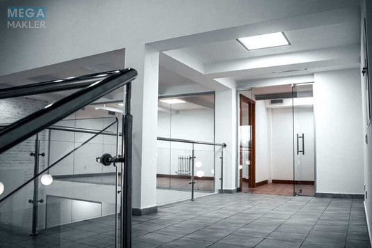 Оренда комерційної нерухомості, 225&nbsp;кв.м, под офис, <a class="location-link" href="/kiev/" title="Недвижимость Київ">Київ</a>, <a class="location-link" href="/kiev/dneprovskij/" title="Недвижимость Дніпровський район">Дніпровський р-н</a>, Евгения Сверстюка ул., 11б (изображение 9)